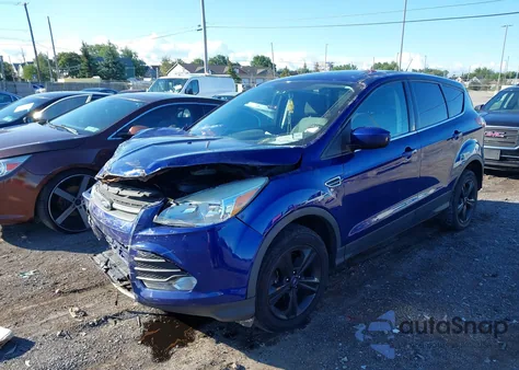 2015 Ford Escape Se z USA, uszkodzony, nr VIN 1FMCU9G97FUA58923